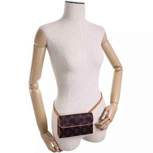 Louis Vuitton Florentine - Picture 1 of 15